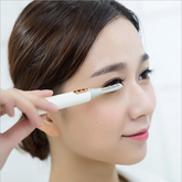 Blawless Heated Eyelash Curler